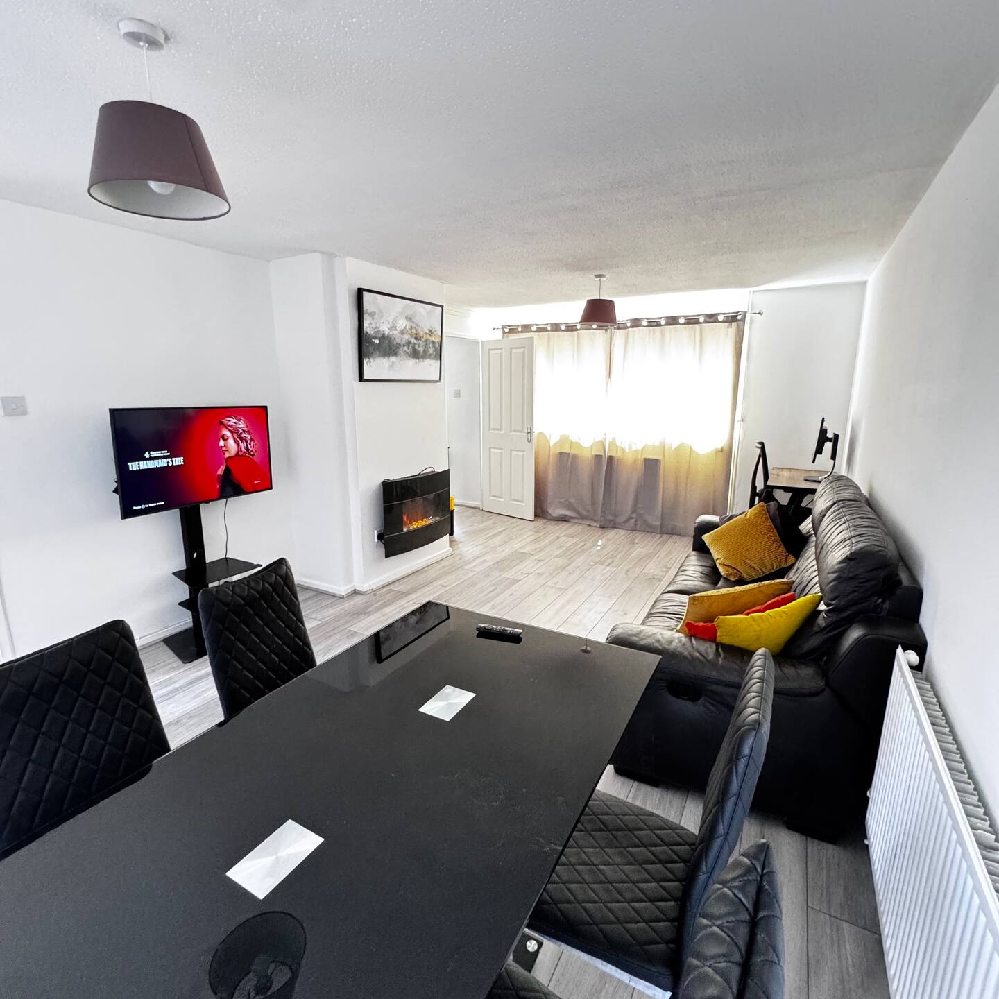 Living and dining area at Lincoln Close